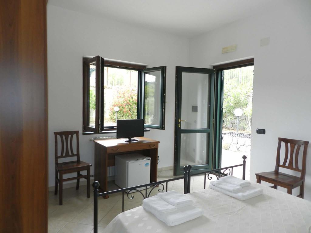 Bel Tempio Guest House San Giovanni a Piro Exterior photo
